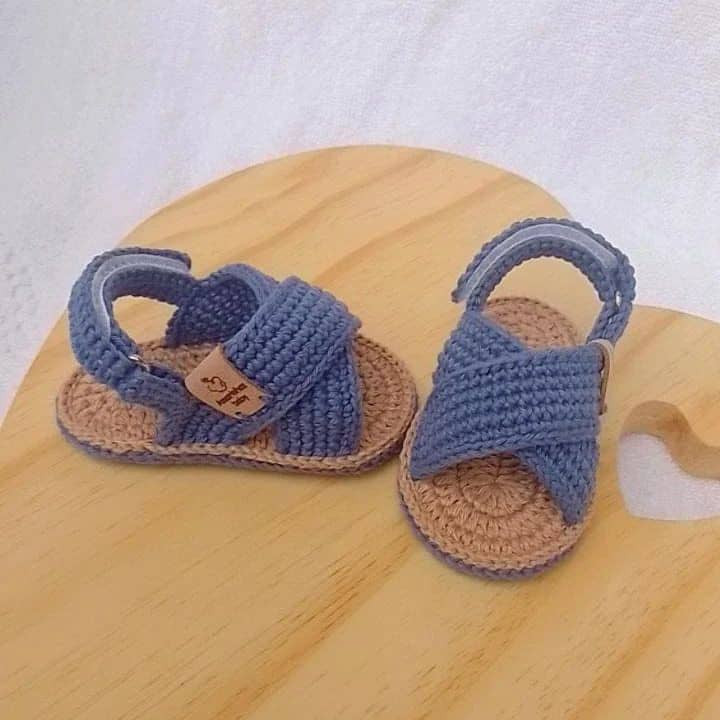 Baby's sandals